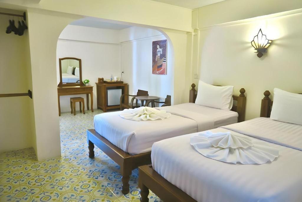 Nan Lanna Hotel Extérieur photo